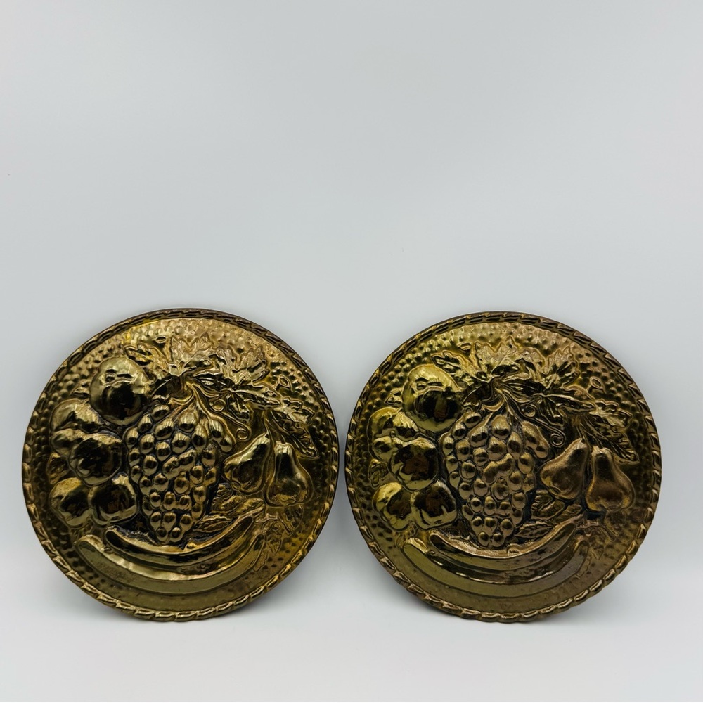 Vtg Brass Wall Hanging Pocket Planters 6" Ornate Fruit Set (2) Made In England